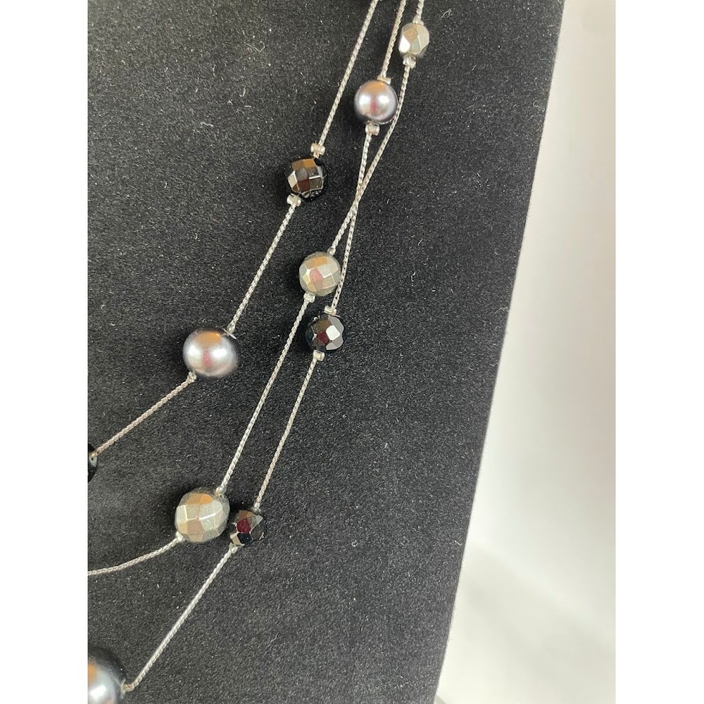 Viintage Gray Faux Pearl & Faceted Bead 3-Strand Silver Tone Statement Necklace - Picture 3 of 5